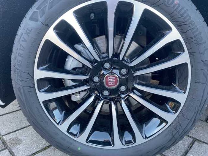 Fiat Tipo 5-Türer City Life Hybrid 1.5 130PS DCT