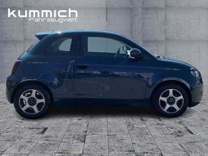 Fiat 500e Action mit Batteriezertifikat