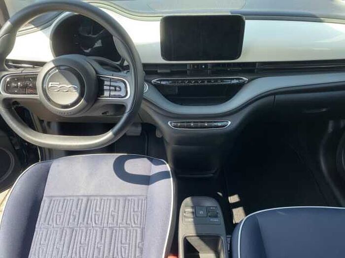 Fiat 500e Action mit Batteriezertifikat