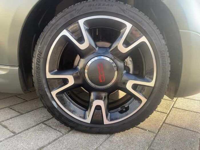 Fiat 500 0.9TwinAir S 85PS *Navi*Xenon*Beats