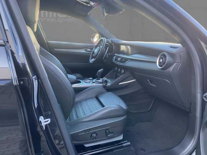 Alfa Romeo Stelvio VELOCE 2.2 Diesel 210 PS Q4