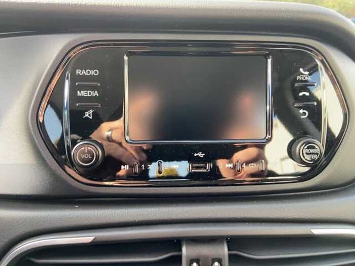 Fiat Tipo Kombi Life Hybrid 1.5l 130PS DCT AUTOMATIK