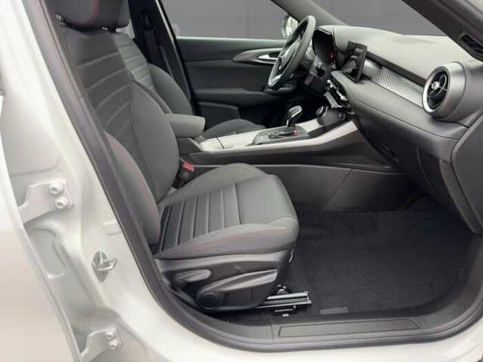 Alfa Romeo Tonale SPRINT 1.5l T 130PS 48V-Hybrid 15kW