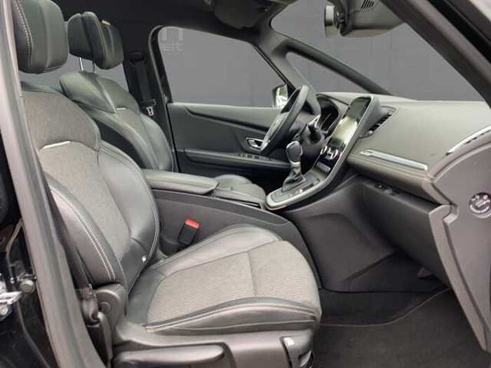 Renault Scenic TCe 140 GPF EDC TECHNO