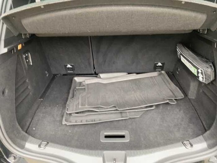 Renault Scenic TCe 140 GPF EDC TECHNO