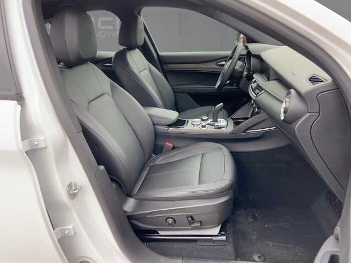 Alfa Romeo Stelvio Ti 2.0 Turbo 16V 280PS AT8 -Q4