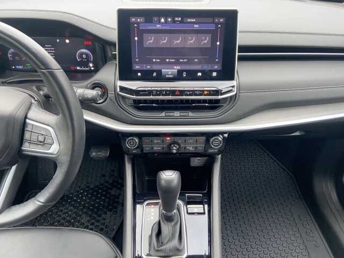 Jeep Compass Jeep Compass Altitude 1.5l 130PS/360°/Pa