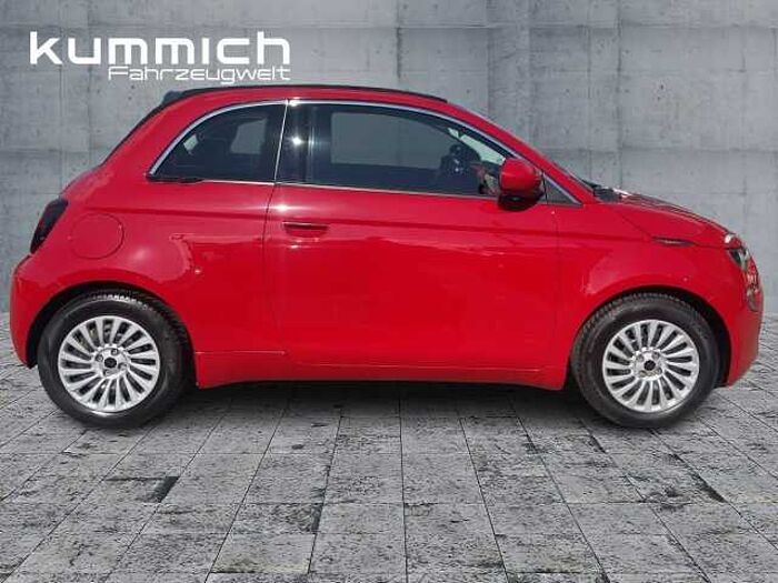 Fiat 500e Cabrio RED 42kWh 25 Jahre Batteriegarantie