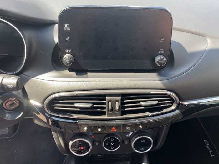 Fiat Tipo Kombi City Life 1.6 Diesel 130PS